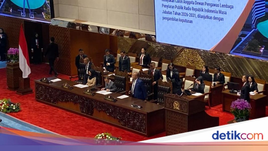 265 Anggota DPR Hadiri Paripurna Penetapan Dewas RRI dan Penutupan Masa Sidang