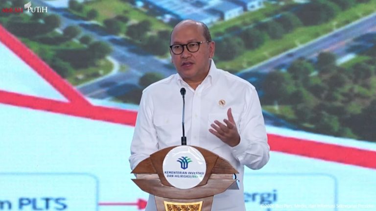 Investasi di 2 Tahun Prabowo Tembus Rp3.923 T, Serap 5,48 Juta Pekerja