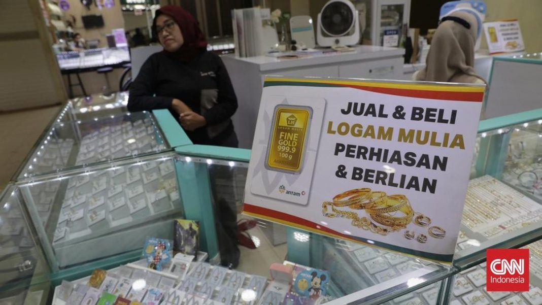 Harga Emas Antam Bertahan di Rp2,540 Juta per Gram