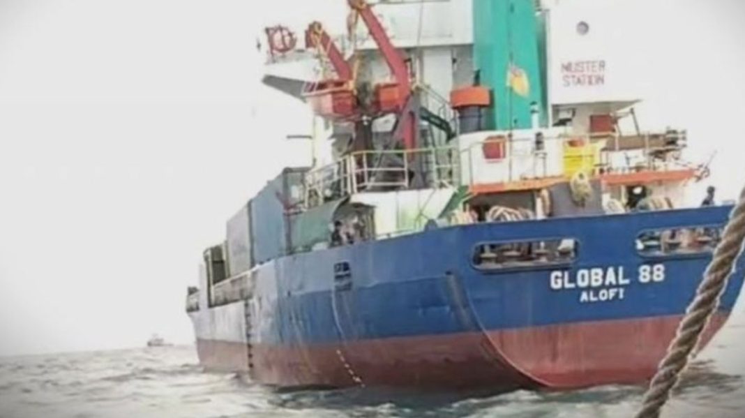 TNI AL Amankan Kapal Kargo MV Global 88 Angkut Rokok Putih ke Malaysia