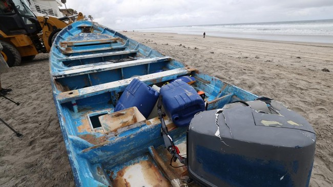 Perahu Terbalik & Tabrak Kapal Patroli, 12 Tewas di Jalur Tengkorak – Publik Pos Update