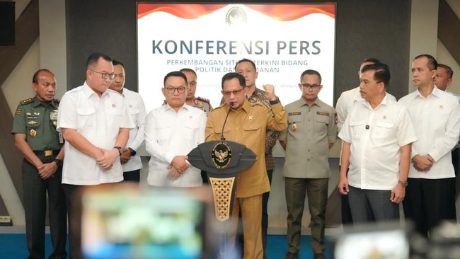 Mendagri Pertegas Komitmen Pemerintah dalam Penanganan Karhutla – Publik Pos Update