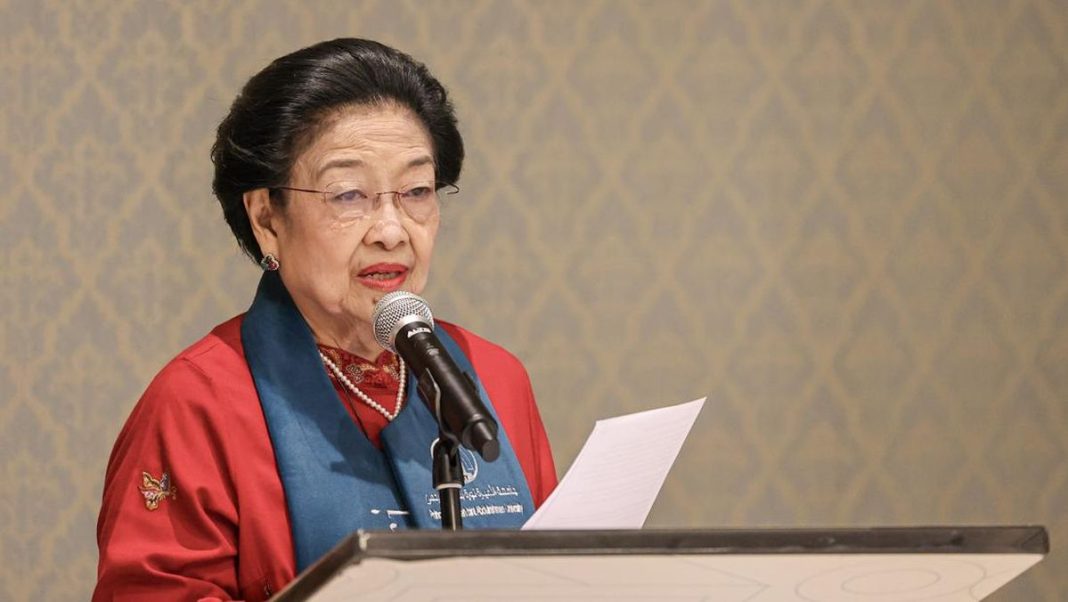 Megawati Sebut Banyak Orang Pintar tapi Hatinya Goyang Tidak Teguh