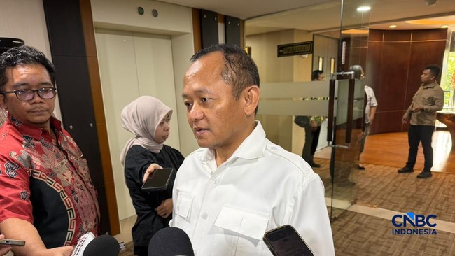 Menperin Ungkap Kejanggalan Industri Tembakau, Pertumbuhan Nyaris Nol – Publik Pos Update