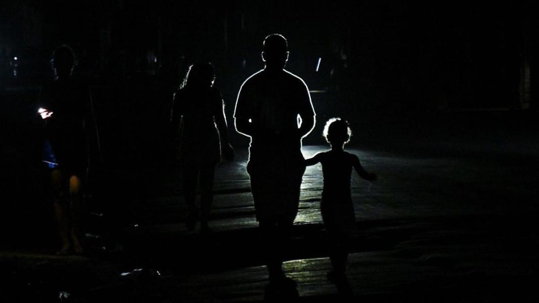 PLN Ungkap Penyebab Listrik Pusat Kota Surabaya ‘Blackout’ 12 Menit
