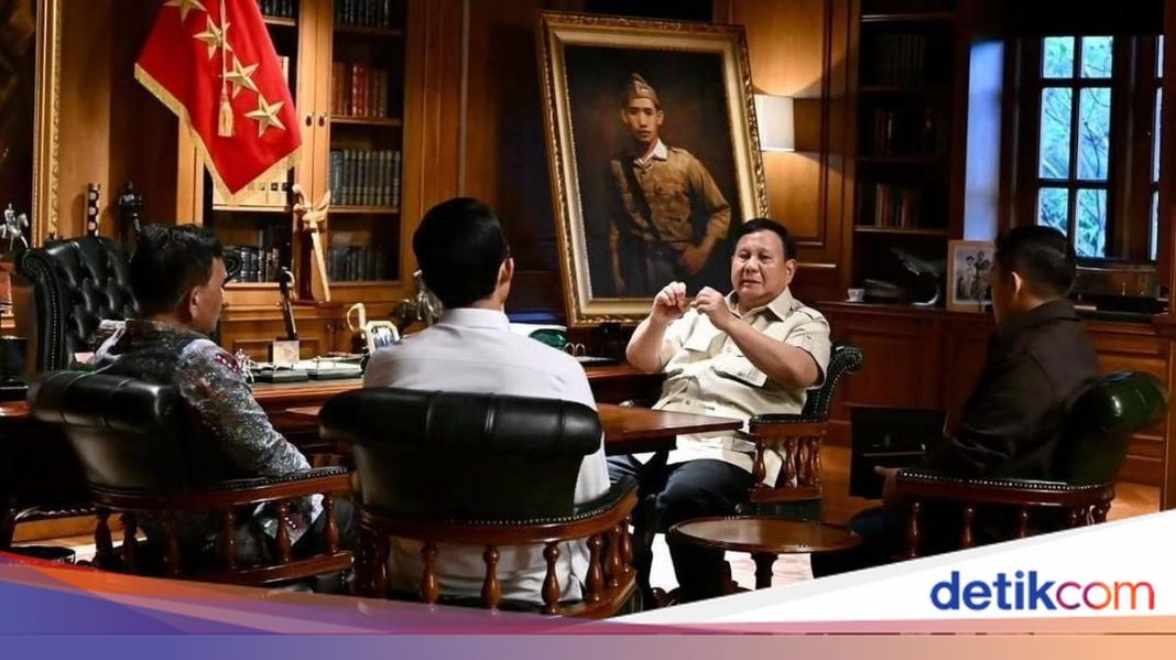 Prabowo Panggil Kepala dan Wakil Kepala Bakom, Minta Kritik Rakyat Ditampung