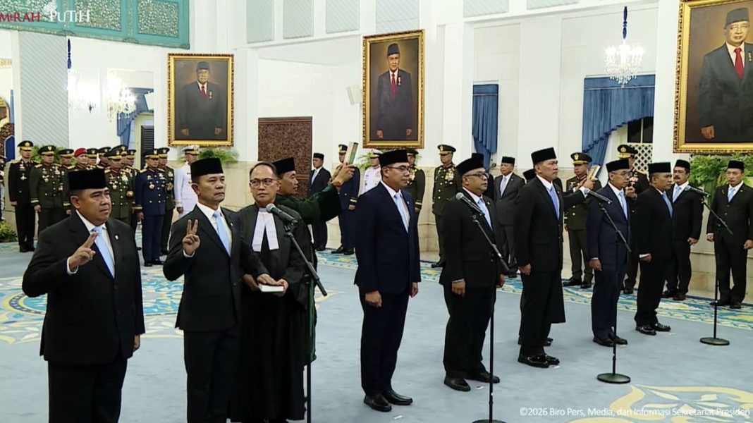 Prabowo Lantik Yusuf Jauhari dan Richard Tampubolon Jadi Wamenhan