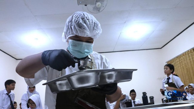 2.000 Lebih Dapur MBG Sudah Ditutup Permanen, Ini Biang Keroknya