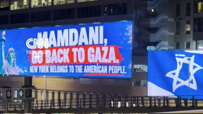 Billboard di Tel Aviv Serukan Mamdani untuk ‘Pulang ke Gaza’