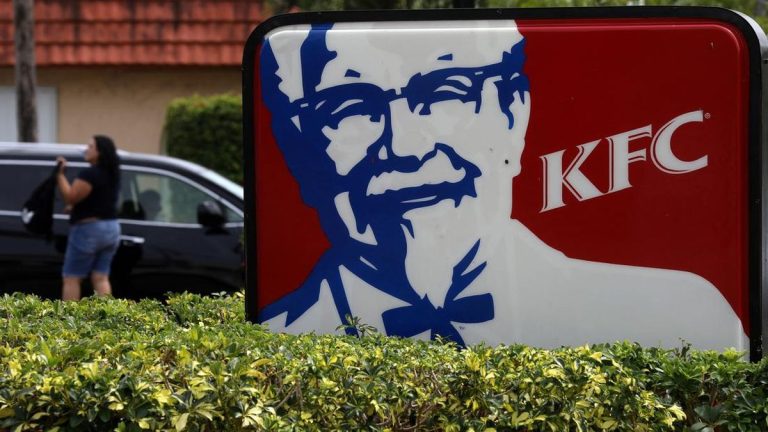 KFC Putus Kontrak dengan Pepsi Usai 4 Dekade, Diganti Coca-Cola